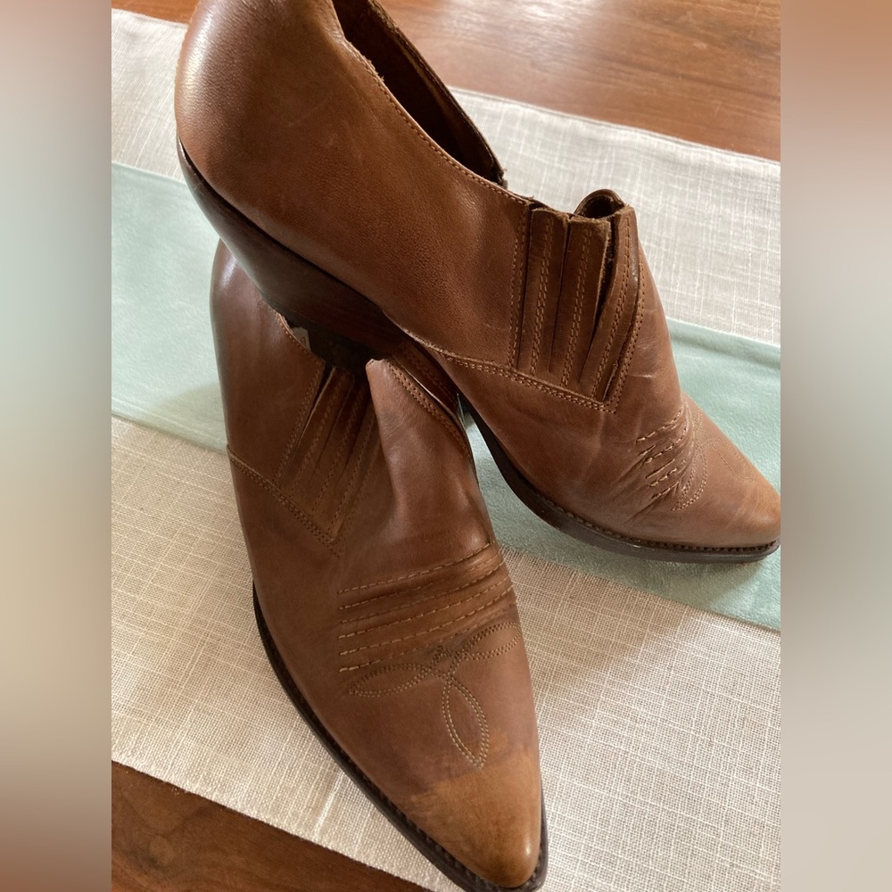 80's Guess by Georges Marciano Low Western Booties